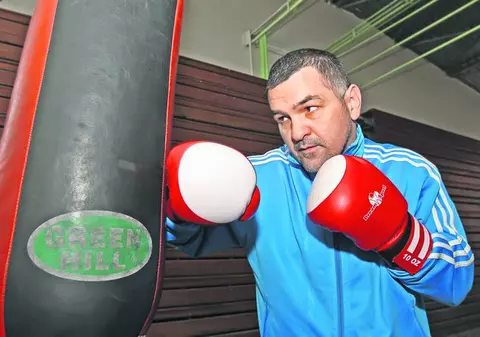 Leonard Doroftei a fost ales ieri preşedinte FRB, cu 84 de voturi din 113 posibile: «Moşu’» face legea-n box!