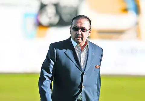 Florian Walter, patronul Petrolului, a luat foc, după ce arbitrul Haţegan le-a anulat aiurea un gol ploieştenilor: «Are o problemă cu mine»
