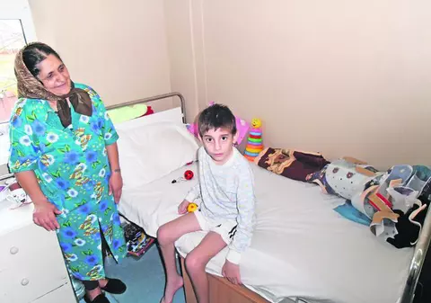 Ştefan a ieşit din starea comatoasă