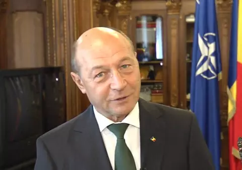 Traian Băsescu, mesaj interesant pe Facebook! Oare ce ne pregăteşte preşedintele?