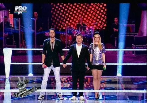 VOCEA ROMÂNIEI | Cea mai grea alegere pentru Smiley! Cine crezi că a câștigat duelul: Tibi Scobiola sau Cristina Caramarcu?
