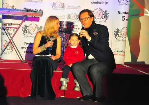 A fost desemnat Ambasadorul culturii româneşti, însă fiica lui îl apreciază pentru că "FACE CURAT ÎN PAT"! FOTO