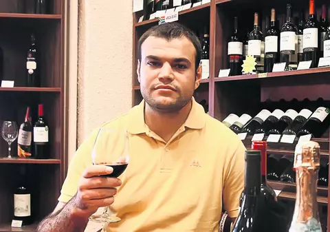 Consumăm 40 de milioane de litri de vin
