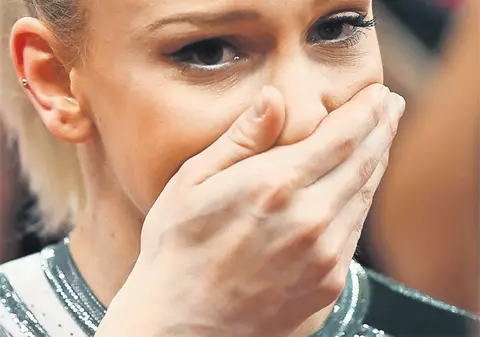 Câtă durere! Ce fericire! Iată câteva dintre cele mai emoţionante momente surprinse la competiţiile sportive din 2012