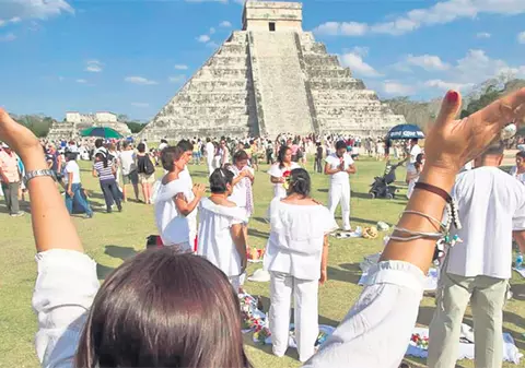 Apocalipsa e profitabilă. Sfârşitul lumii produce mii de dolari la piramidele mayaşilor