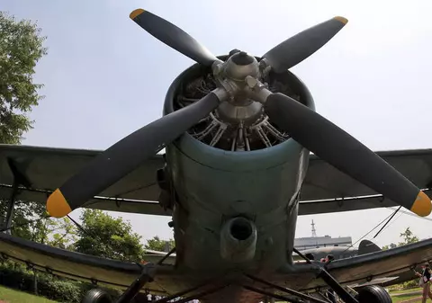 Tragedie aviatică în Congo! Zeci de locuitori din capitala țării uciși, după ce un avion s-a prăbușit