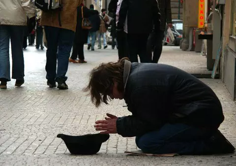 Cerșetorii români au luat cu asalt Londra, de sărbători 