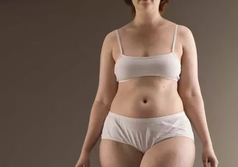 Te crezi frumoasă? CITEŞTE ŞI TE VEI ÎNGROZI! Cum arăta femeia perfectă în 1912!