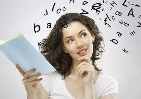 Top 4 celebrităţi cu facultate şi IQ uriaş