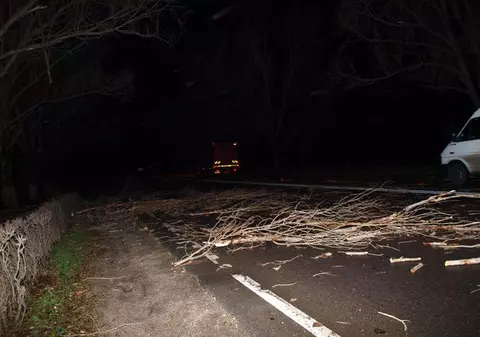 Pagube la Constanţa după o furtună