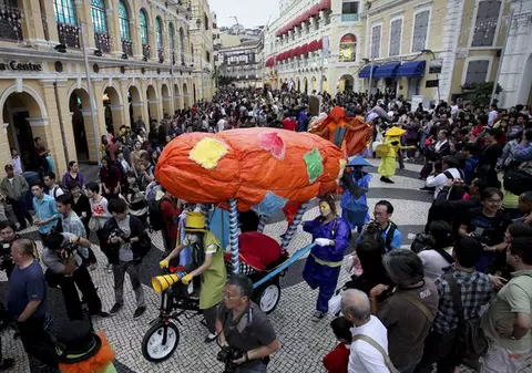 INCREDIBIL! Iniţiativa de pe Facebook care va aduna 36.000 de sud-coreeni într-un parc 