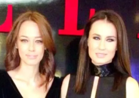 CE DECOLTEU GENEROS a afişat Andreea Raicu în public! NU A PURTAT NICI SUTIEN | FOTO ÎN ARTICOL