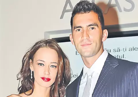 Andreea Raicu l-a sărutat pe Horia Tecău de față cu fosta lui iubită!