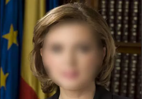 O fostă Miss România pierde fotoliul de deputat. Vezi ce fost lider al PDL va sta acasă în următorii patru ani!