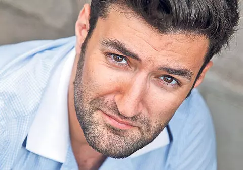 Smiley: "Sunt singur și îmi doresc să rămân singur!" Ce spune cântărețul despre iubitul Laurei Cosoi