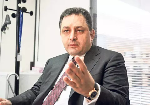 Ce artişti vor face atmosferă la celebrul VANGHELION de la Romexpo