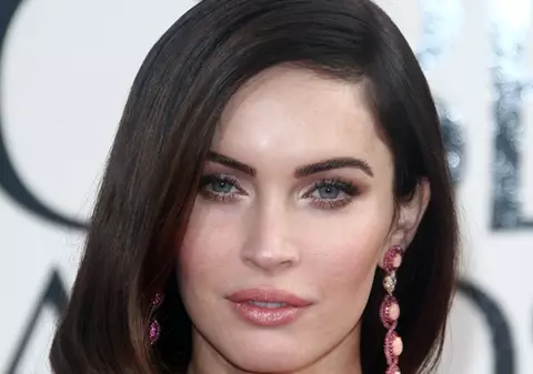 SUPER-HOT! Iată cum arată Megan Fox la patru luni după ce a devenit mamă! FOTO