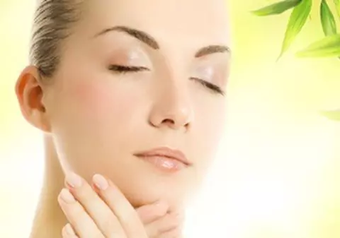 Cum scapi de bărbia dublă ?