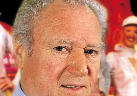 Legendarul patron al cabaretului Moulin Rouge a murit