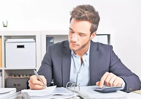 Peste 5.000 de joburi vacante în toată ţara! Se caută contabili