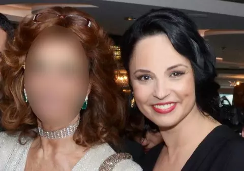 Andreea Marin Bănică, la brațul uneia dintre cele mai mari DIVE ale LUMII! FOTO