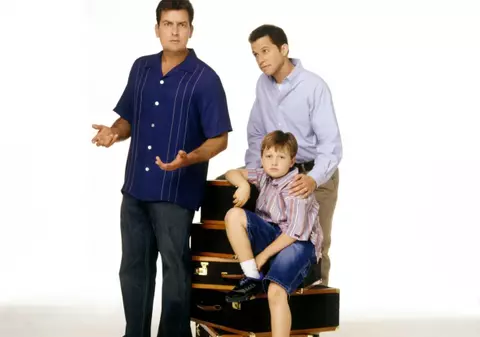 Adevăratul motiv pentru care Charlie Sheen a renunţat la "Two and a half men"