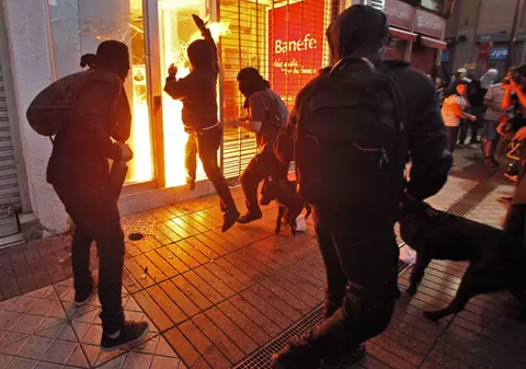 STUDIU ÎNGRIJORĂTOR: Copiii născuţi în perioade de criză sunt mai predispuşi la fapte antisociale, droguri şi delincvenţă