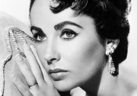 Sergiu Nicolaescu A RATAT Hollywood-ul! Ceauşescu a INTERZIS apariţia lui Elizabeth Taylor şi Richard Burton în filmul "Mihai Viteazu"! 