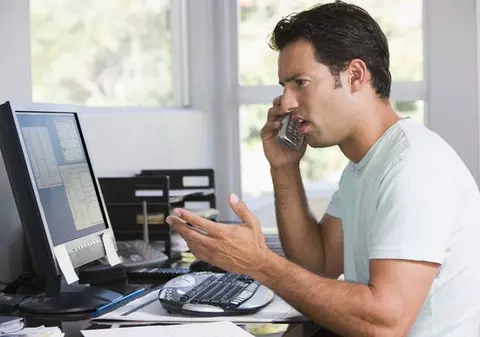 Abonat la o altă companie, un român a primit factură la telefon de la concurenţă