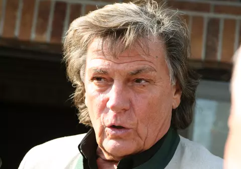 Florin Piersic serbează 77 de ani pe scenă 