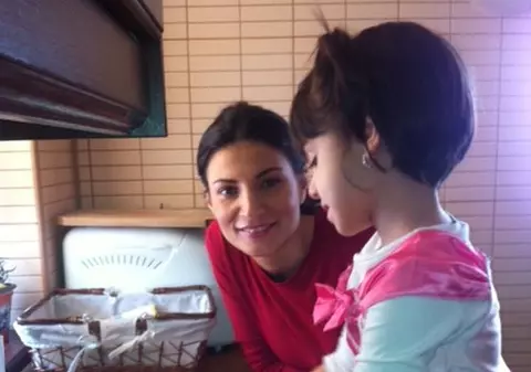 Fiica Ioanei Ginghină are interzis la dulciuri nesănătoase. Uite cu ce o răsfață actrița! FOTO&REȚETE