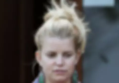 Jessica Simpson, EPUIZATĂ și COMPLET NEMACHIATĂ. Cum ți se pare că arată? | FOTO