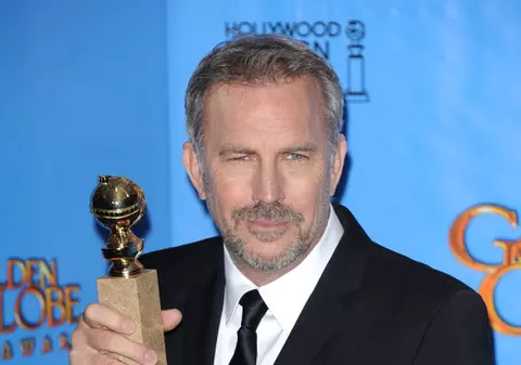 GLOBURILE DE AUR 2013: Kevin Costner a mulţumit României în discursul său