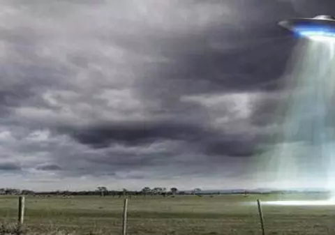 Secrete din Arhiva Naţională a Noii Zeelande: SCHIŢE DE FARFURII ZBURĂTOARE şi DESCRIERI ALE EXTRATEREŞTRILOR