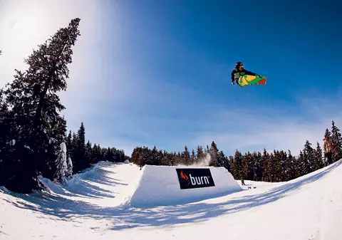 Îţi rupi oasele şi o iei de la capăt! Indiferent de probă, atleţii sporturilor alternative fac slalom printre accidentări | FOTO