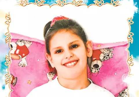 Andreea are nevoie de 2.000 de lei lunar