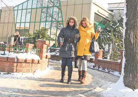 Vezi cum să nu aluneci! Mic «tratat» de mers în siguranță pe zăpadă și pe gheață