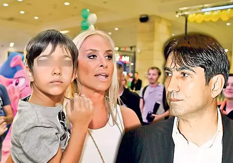 Piţi o ţine în şah pe Vica