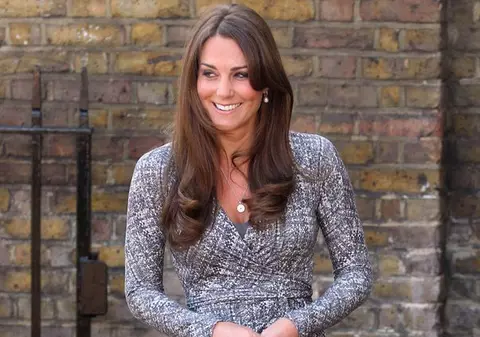 Kate, la fel de slabă și însărcinată! Uite cum arată în luna a cincea! | FOTO