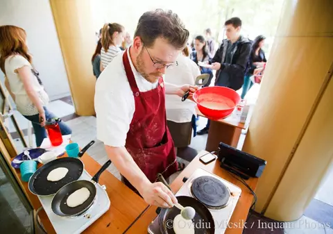 Nu o să-ţi treacă prin cap ce poţi să faci într-o bibliotecă!