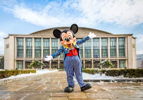 Superproducția Mickey s Magic Show a ajuns la București