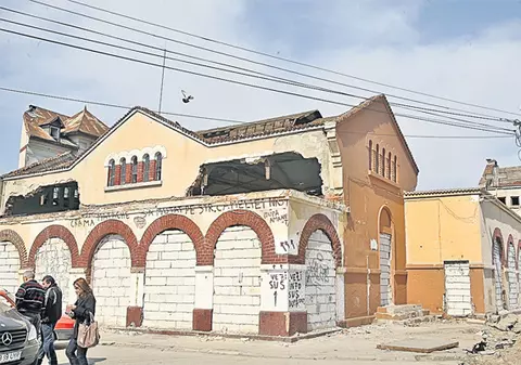 Hala Matache va fi mutată