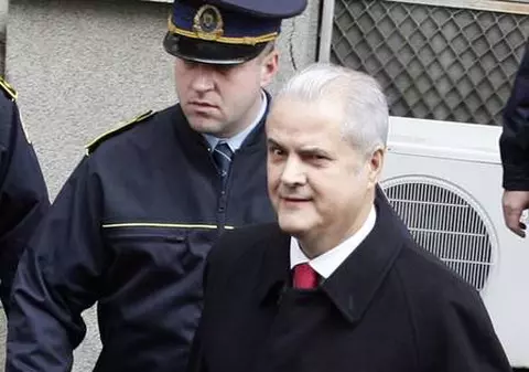 Motivarea în cazul ELIBERĂRII LUI NĂSTASE: Comportament exemplar. A stat suficient în închisoare