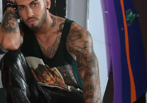 Alex Velea, mândru de el: "Nu mănânc dulciuri, sunt ambițios, altfel n-aș arăta așa!"