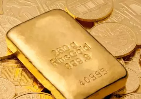 Un român a cumpărat 34 de kilograme de aur!