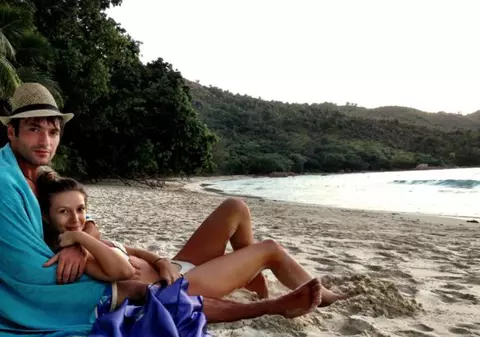 Adela Popescu şi Radu Vâlcan s-au răsfăţat în Seychelles | FOTO