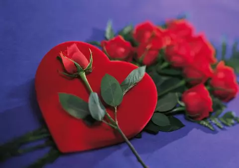 Top 5 lucruri pe care NU trebuie să le dai cadou IUBITEI sau SOŢIEI de Valentine's day!