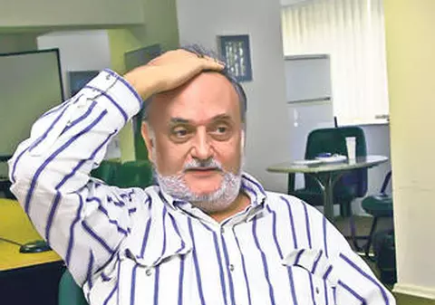 Vezi de ce vrea să divorţeze Dinu Patriciu!