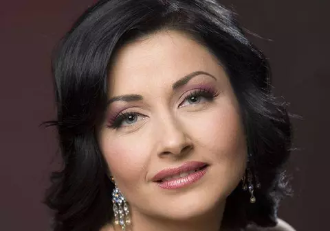 Acuzată de propriul tată că şi-a ucis mama, Gabriela Cristea RĂBUFNEŞTE: "Sunt supusă unui LINŞAJ MEDIATIC"