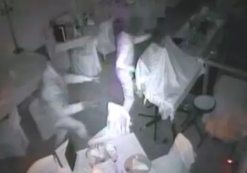 Hoţii provoacă din nou pagube în lumea artistică! ÎI RECUNOŞTI? Video